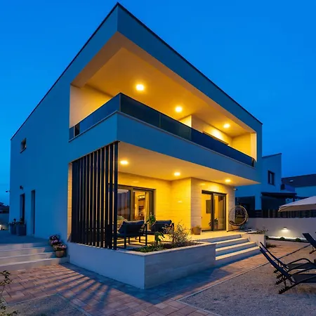 My Dalmatia - Meli With Private Heated Pool Biograd Na Moru